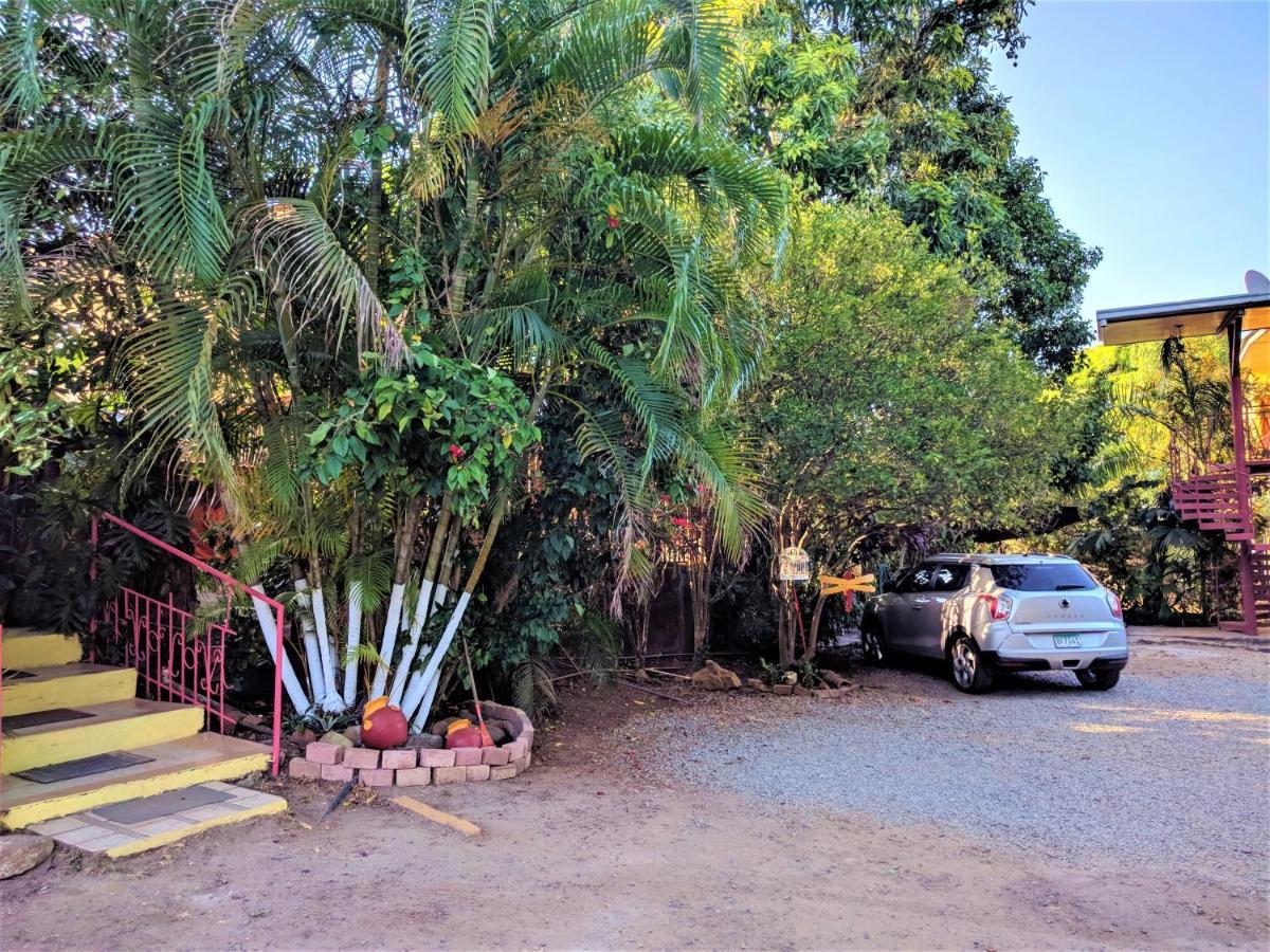 Hostal Dona Maria Pedasi Town ภายนอก รูปภาพ