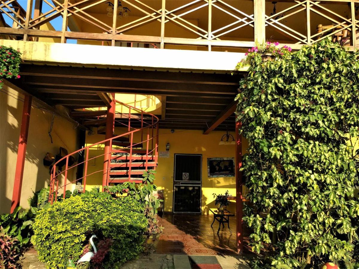 Hostal Dona Maria Pedasi Town ภายนอก รูปภาพ