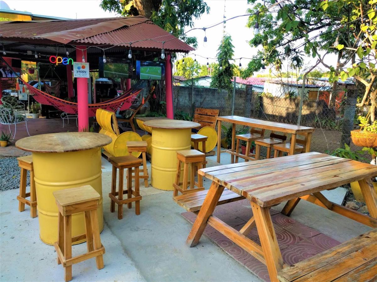 Hostal Dona Maria Pedasi Town ภายนอก รูปภาพ