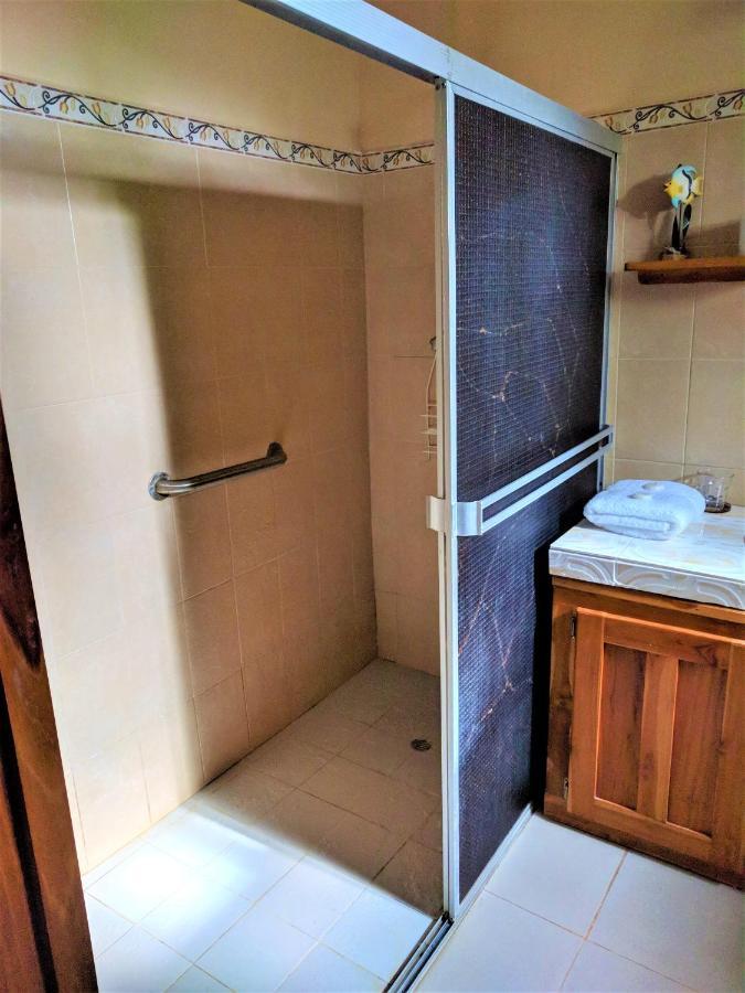 Hostal Dona Maria Pedasi Town ภายนอก รูปภาพ