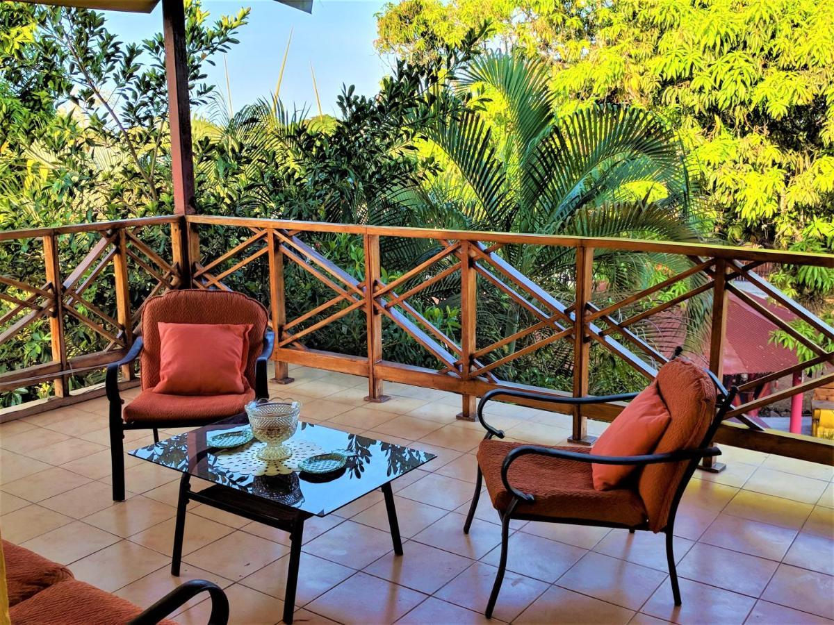 Hostal Dona Maria Pedasi Town ภายนอก รูปภาพ