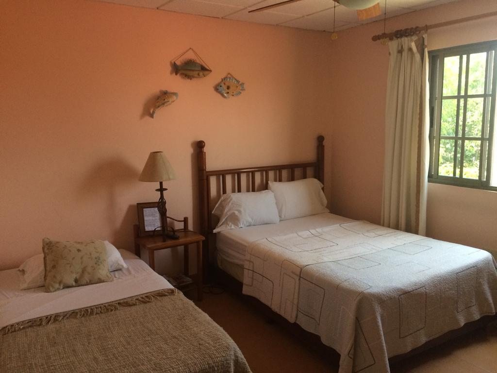 Hostal Dona Maria Pedasi Town ห้อง รูปภาพ