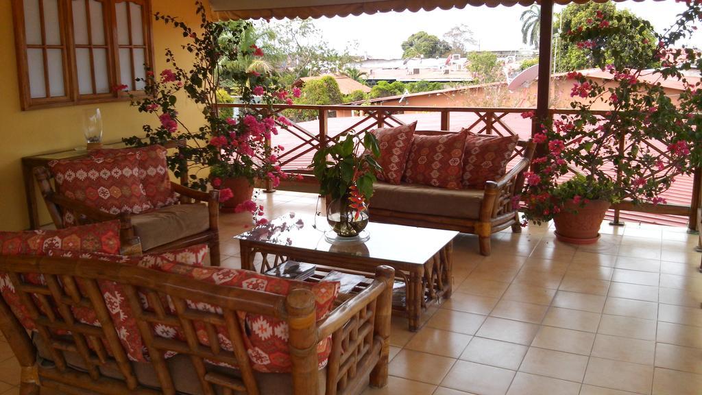 Hostal Dona Maria Pedasi Town ภายนอก รูปภาพ