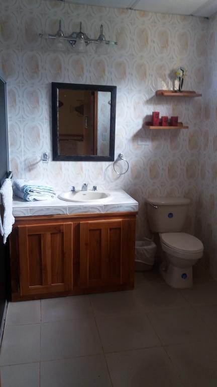 Hostal Dona Maria Pedasi Town ภายนอก รูปภาพ